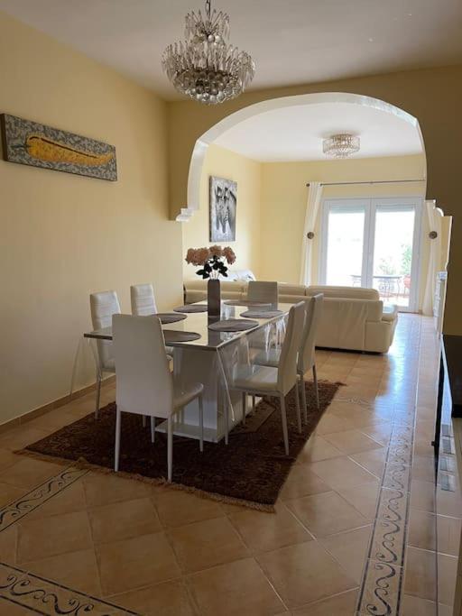 Appartement En Residence + Grande Terrasse Sur Le Toit Саидия Экстерьер фото
