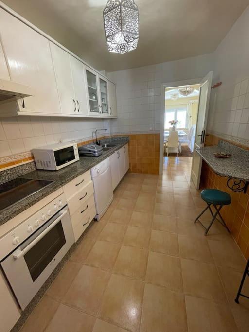 Appartement En Residence + Grande Terrasse Sur Le Toit Саидия Экстерьер фото